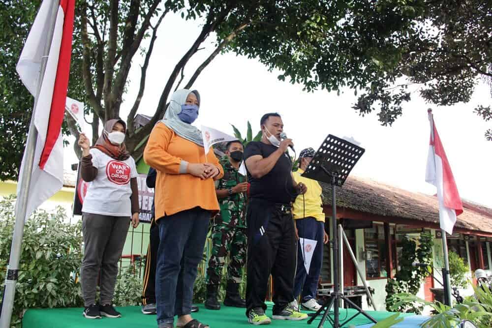 Gelora Kelurahan Bandar Lor Bersinar Bertepatan dengan HUT BNN Ke-20 Gelora Kelurahan Bandar Lor Bersinar Bertepatan dengan HUT BNN Ke-20